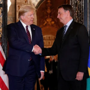 Análise: A Proposta de Taxa de Trump ao Brasil e o Debate sobre Soberania Nacional